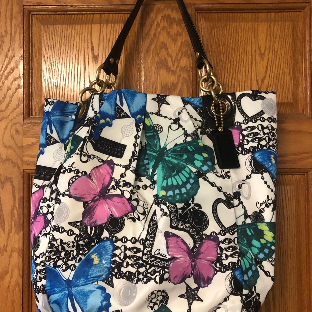 New with Tags Coach Shoulder Bag, Lovely Butterfly Print - Picture 2 of 8